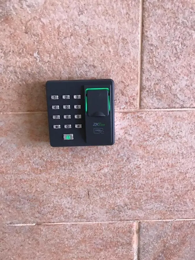 ג'דה White Apartment