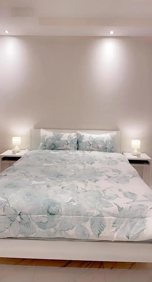 White Apartment Jeddah 0*,  Saudi Arabia